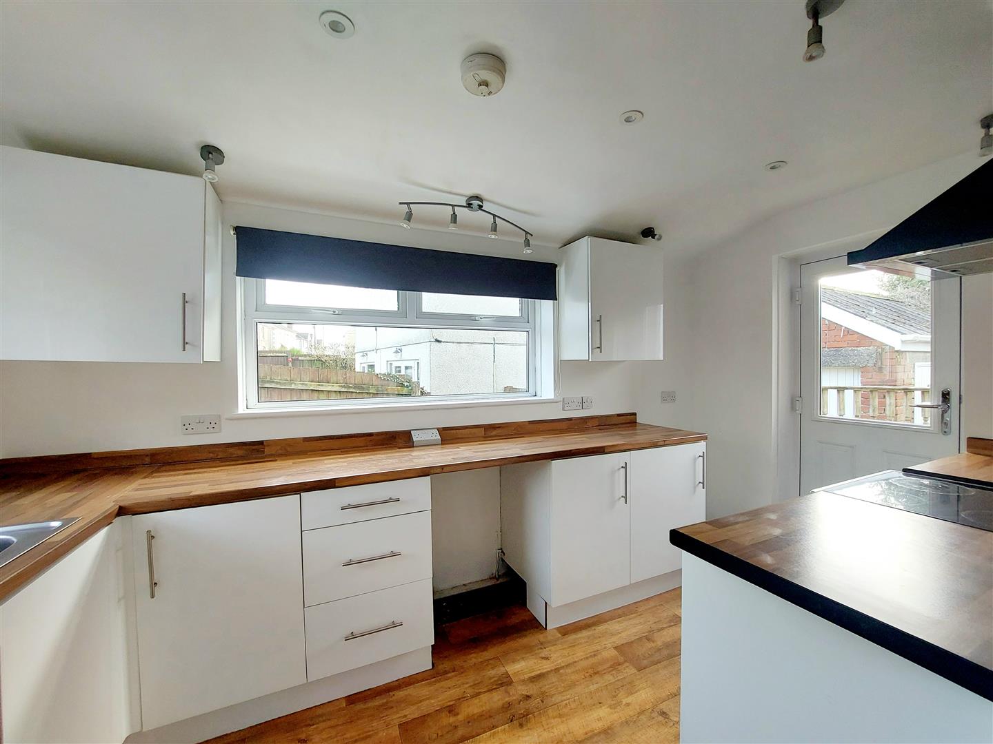 Penyrheol Road, Gorseinon, Swansea, SA4 4GA